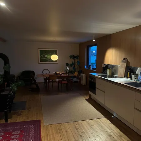 Malnestomten, 1st Floor *